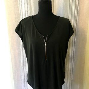 Green Envelope Zip Front Cap SleeveTee
